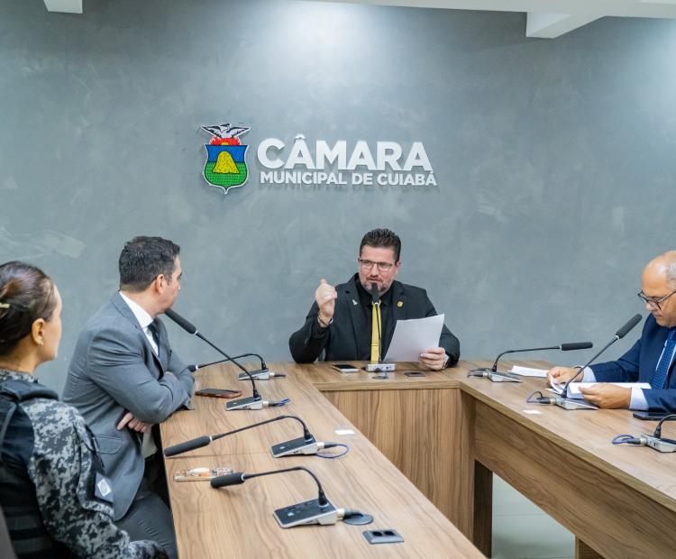 Comissão aprova projeto e discute sobre a segurança de jovens em Cuiabá