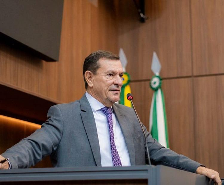 Demilson Nogueira destaca avanços em infraestrutura no Coxipó do Ouro