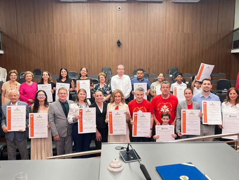Solenidade homenageia festeiros do Divino e reforça preservação da cultura cuiabana