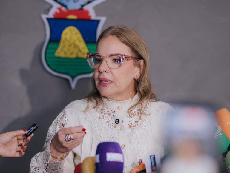 Paula Calil anuncia concurso público para a Câmara de Cuiabá e inicia planejamento do certame