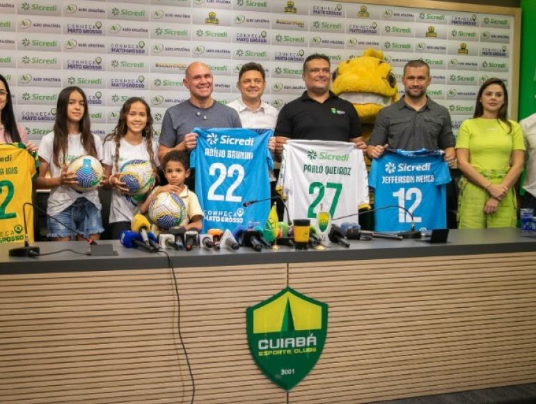 Michelly Alencar participa do lançamento do Bom de Bola, Bom de Escola em Cuiabá